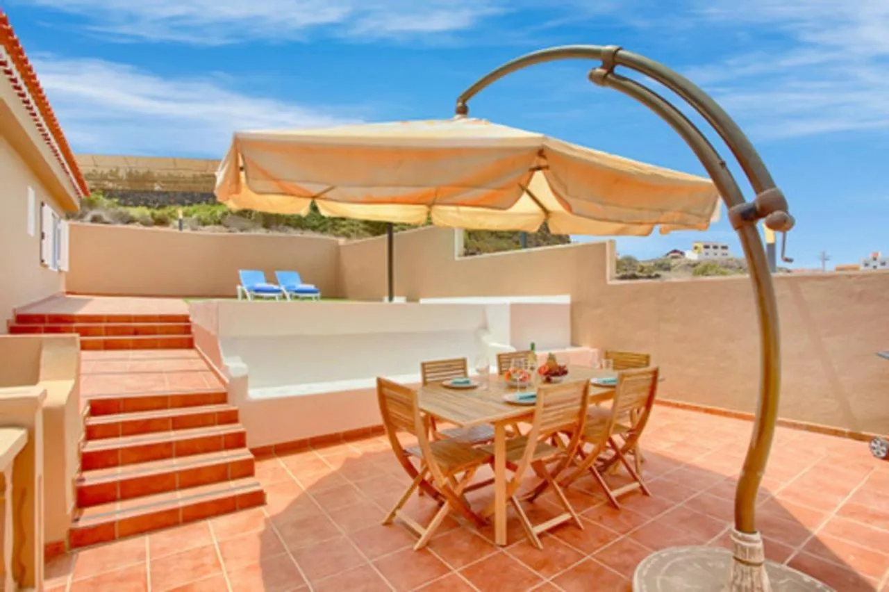 アパート Finca Los Corcos Con Piscina By Paramount Holidays サンタクルスデテネリフェ